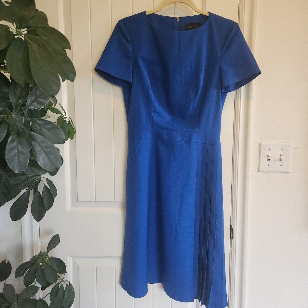 Elegant Blue Pleated Dress BGL - Picture 3 of 6